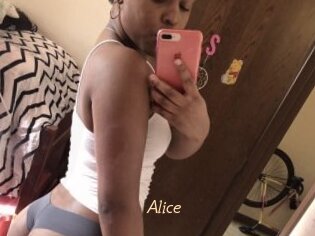 Alice_Coxx