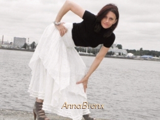 AnnaBronx
