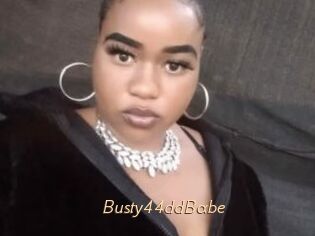 Busty44ddBabe