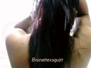 Brunettexsquirt