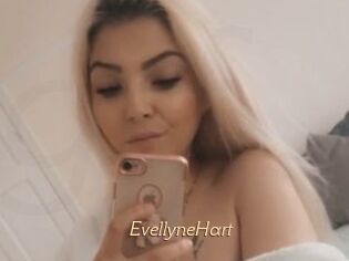 EvellyneHart