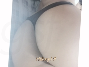 Hiilary19