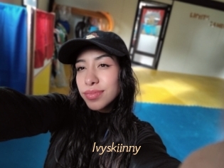 Ivyskiinny