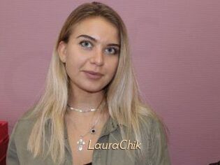 LauraChik
