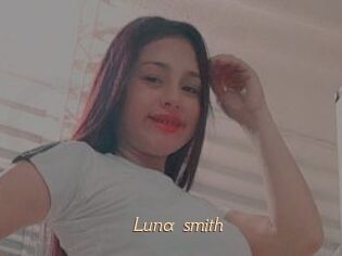 Luna_smith