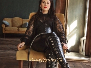 Ladyleather24