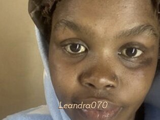 Leandra070