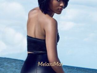 MelaniMai