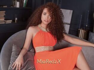 MiaRedzX