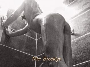 Mia_Brooklyn