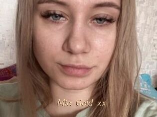 Mia_Gold_xx