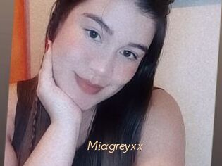 Miagreyxx