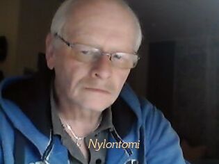 Nylontomi
