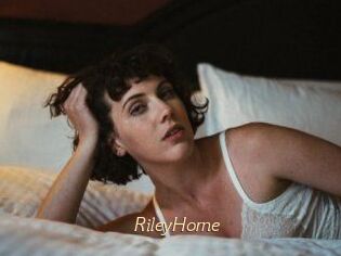 Riley_Horne