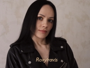Roxytravis