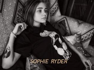 SOPHIE_RYDER
