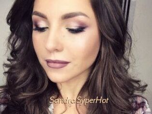 SandraSyperHot