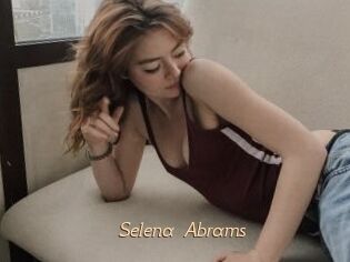 Selena_Abrams