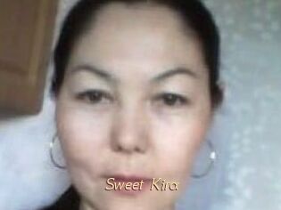Sweet_Kira_