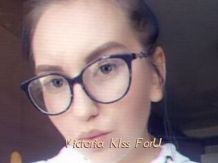 Victoria_KIss_ForU