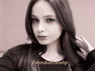 Veronikadanehy