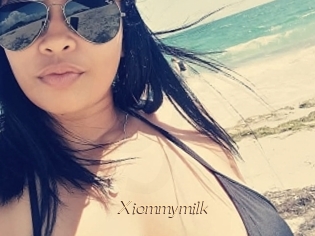 Xiommymilk