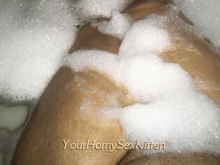 YourHornySexKitten